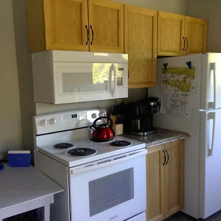 Michaels Bay Getaway On Manitoulin Island Villa South Baymouth Екстериор снимка