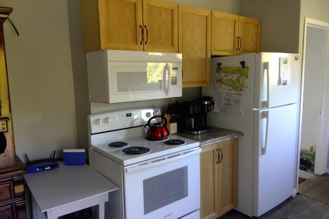 Michaels Bay Getaway On Manitoulin Island Villa South Baymouth Екстериор снимка